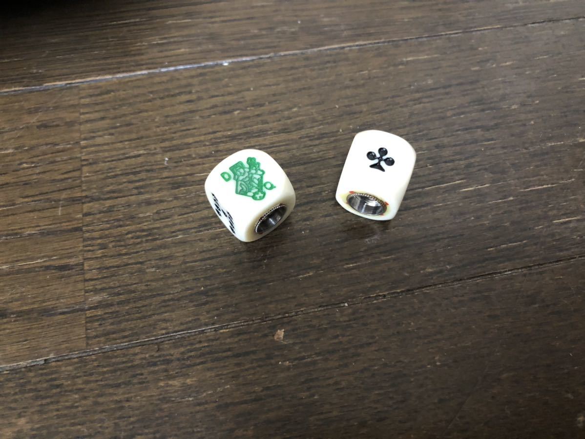 vintage poker dice valve cap ヴィンテージ ベークライト バルブキャップ ポーカーダイス パン ナックル チョッパー bates AEE の画像2