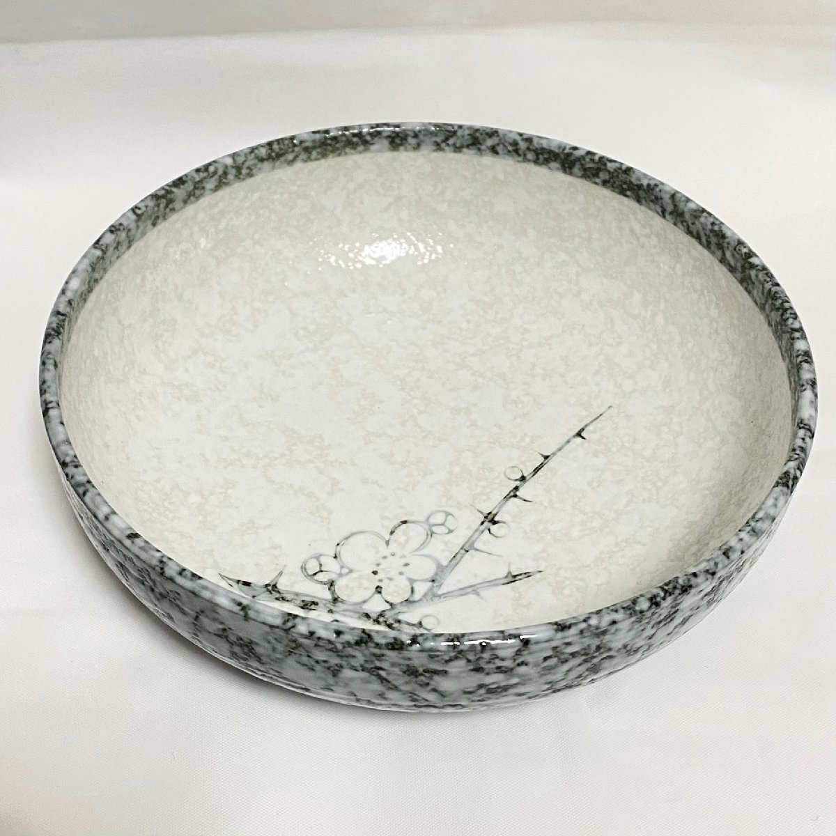 美品 渓南 深皿 大皿 直径19.5cm 高さ6cm 鉢 食器 和食器 うつわ 皿 陶器 焼き物 送料無料_画像1