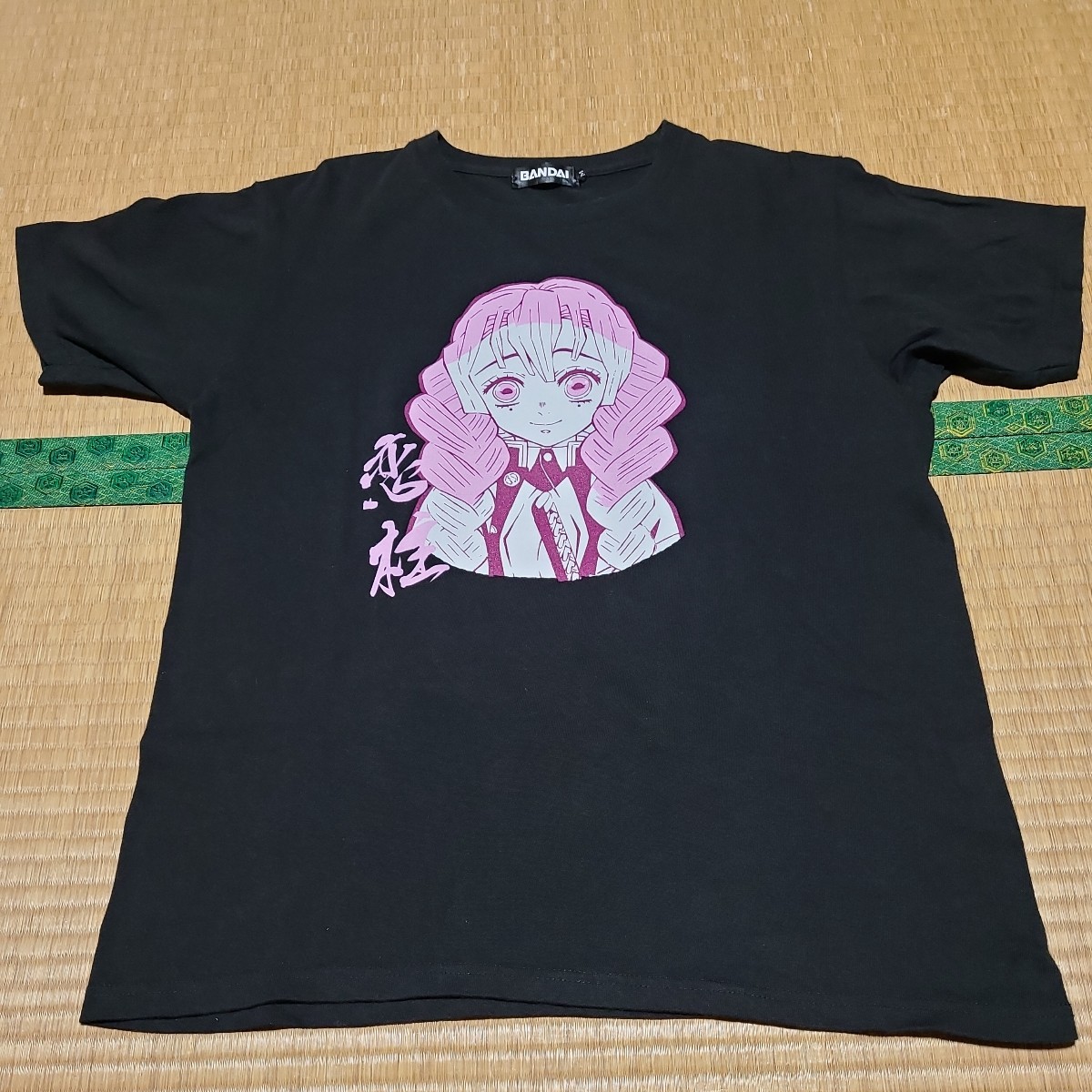 鬼滅の刃 恋柱 甘露寺蜜璃 Tシャツ サイズM バンダイ アニメ_画像1