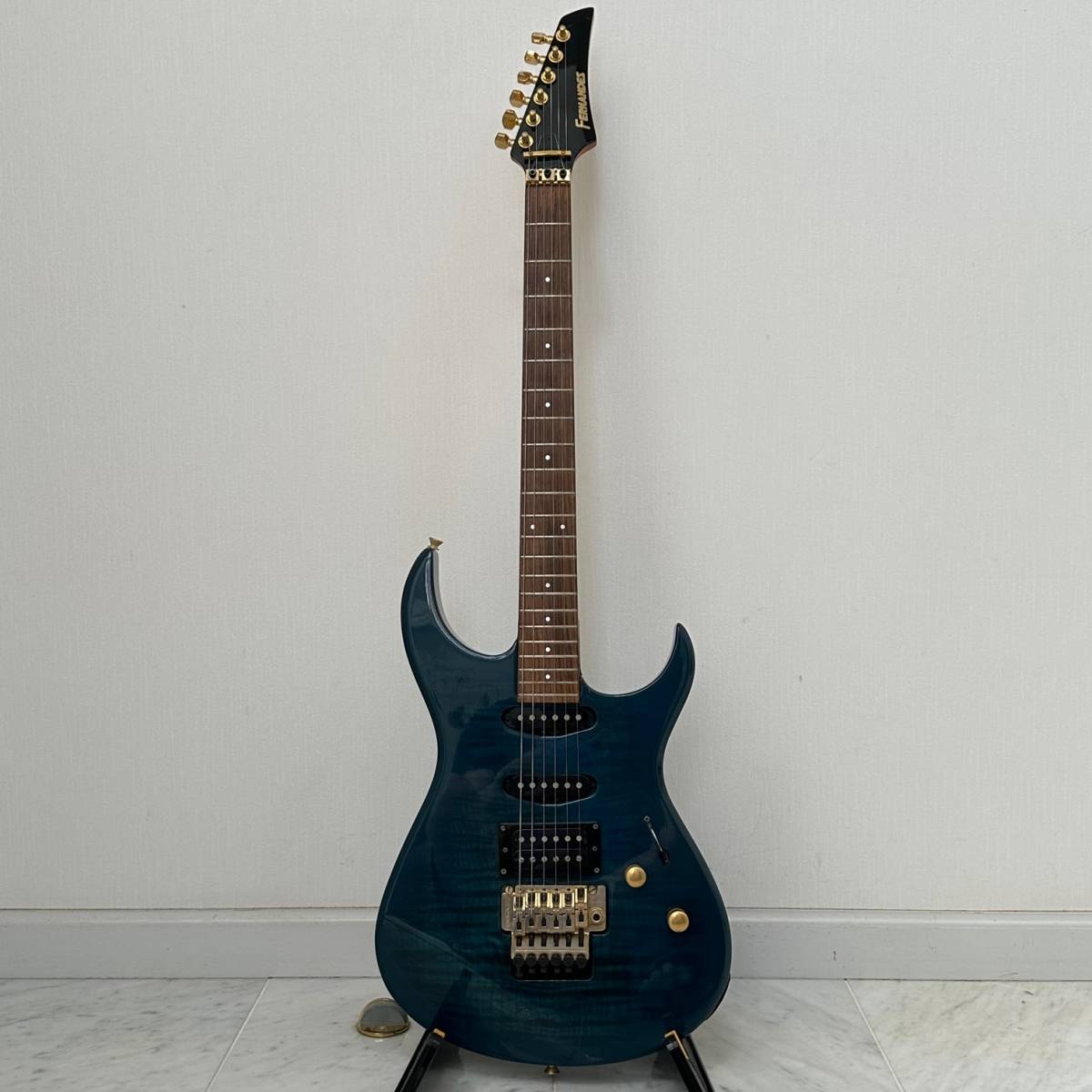 Fernandes FGZ550 エレキギター-