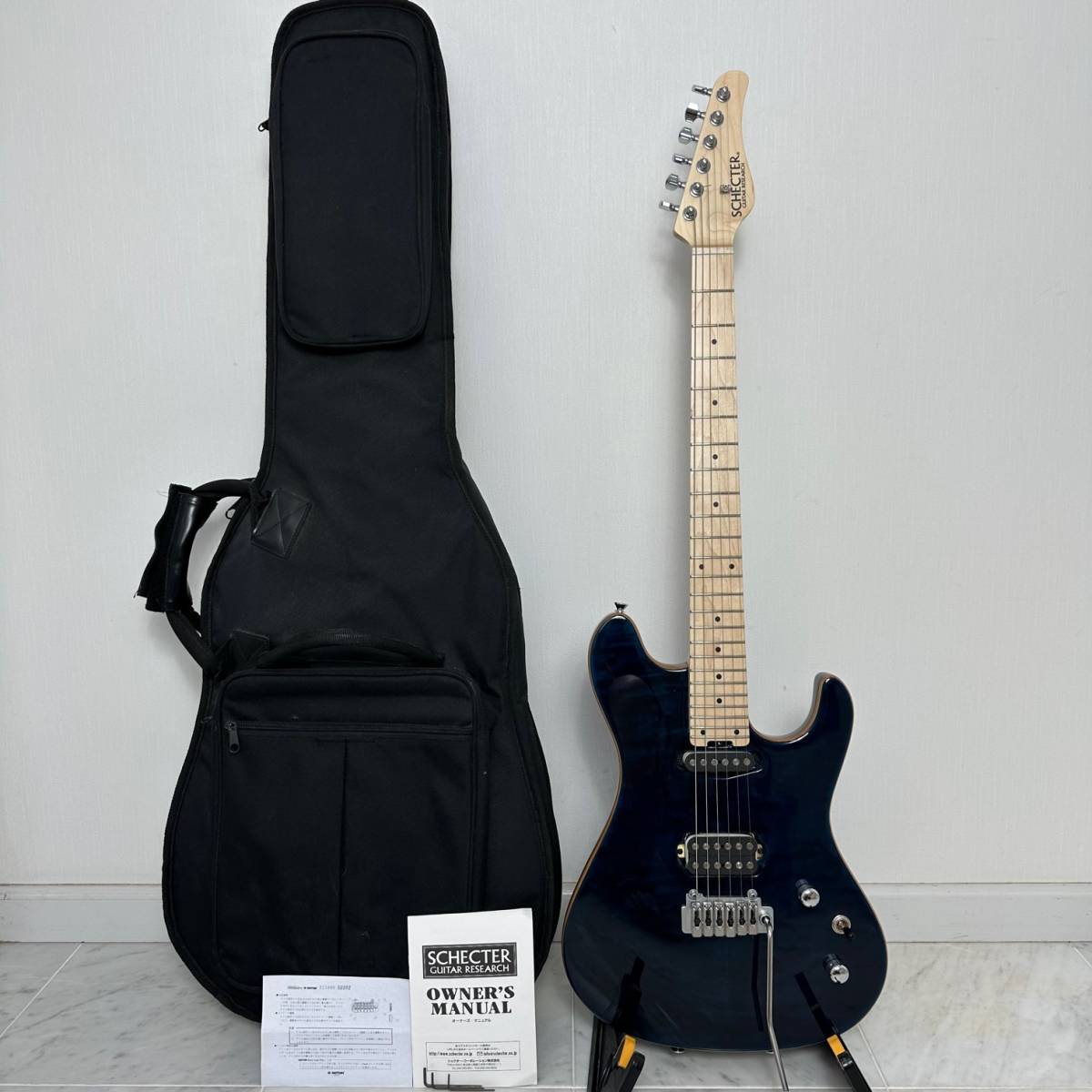 希少 超美品 日本製 SCHECTER シェクター MZ-1 エレキギター See-thru Blue 定価203,500円 アーム ギグケース付 付属品付の画像2