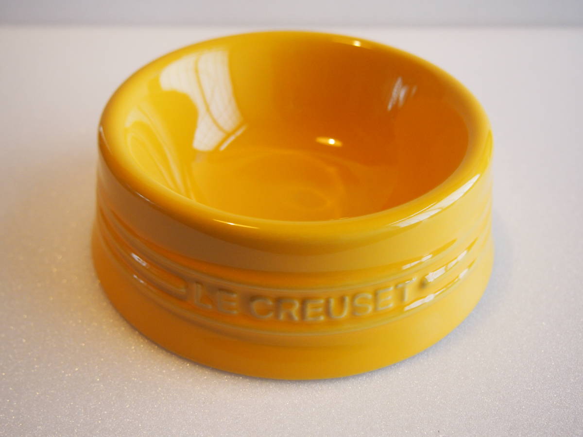 【全国送料無料】〔新品未使用〕 LE CREUSET □ PET BOWL Sサイズ YELLOW□ ル・クルーゼ ペットボウル イエロー 犬 猫 食器_画像2