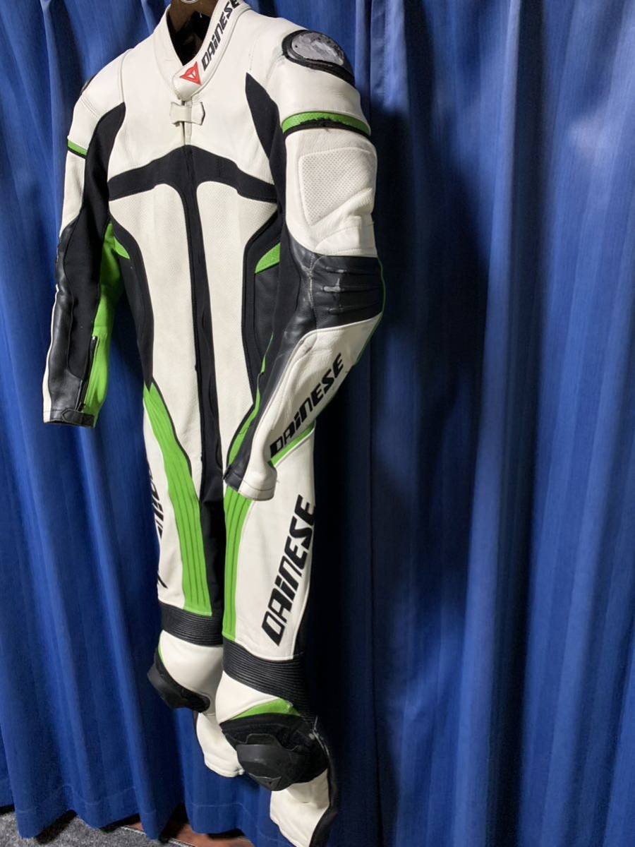 ふるさと納税 ブラック(サイズ46) VR46 ダイネーゼ レーシングスーツ