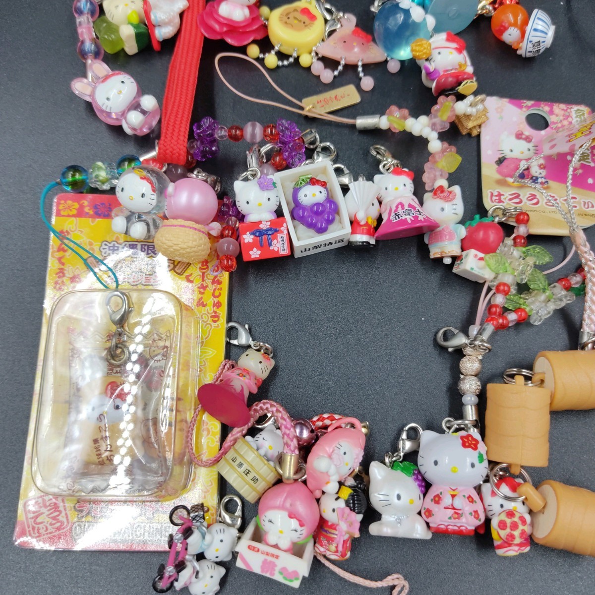 30%OFF】 ご当地キティの根付ストラップマスコットなどなど超大量お