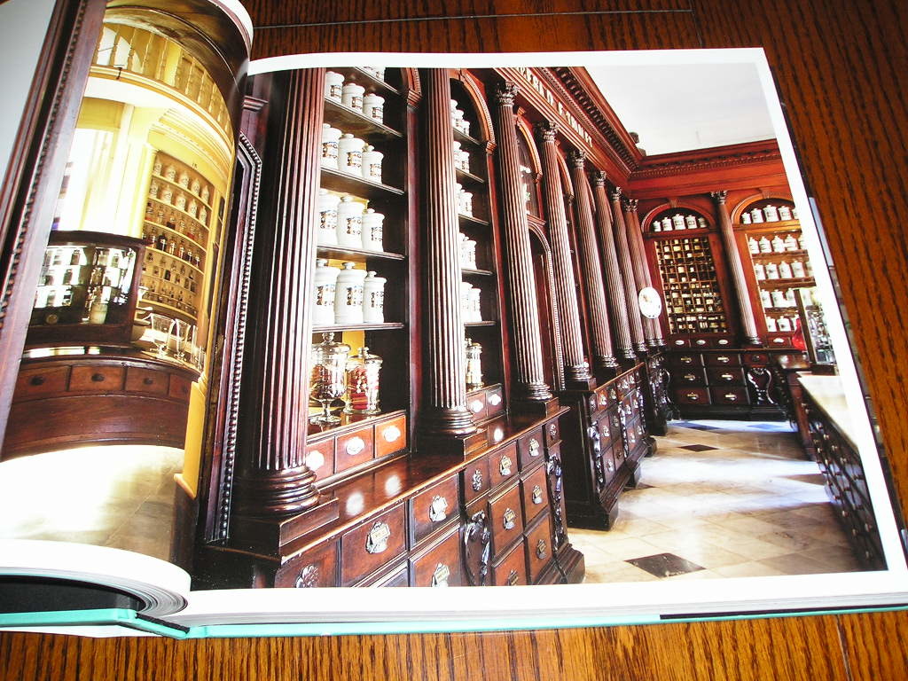 洋書・The Splendor of Cuba, 450 Years of Architecture and Interiors・キューバの 歴史的な建造物の本です - デザイン 洋書・The Splendor of Cuba, 450 Years of Architecture and Interiors・キューバの 歴史的な建造物の本です - デザイン