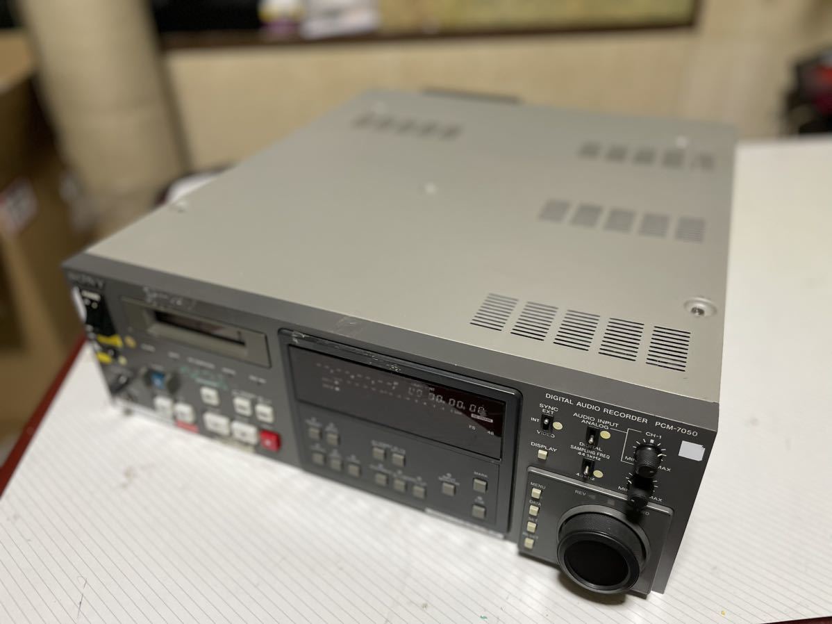 展示品☆SONY☆ソニー☆PCM-7050☆業務用DATレコーダー☆DIGITAL AUDIO