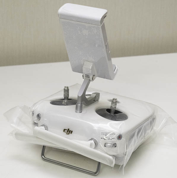 未使用品】DJI Phantom 4 Pro v2.0 純正送信機プロポ GL300L