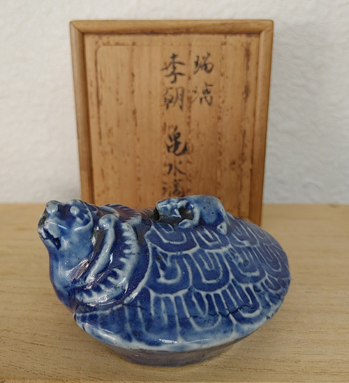 李朝期 濃淡妙味 神仙思想造形 総瑠璃釉 陽刻 親子亀形水滴 検 朝鮮