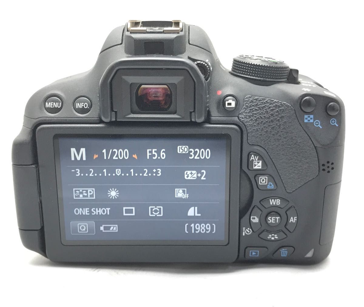 極美品 Canon EOS Kiss X7i ダブルズームWifi大満足セット♪初心者おすすめ♪難しい設定不要♪