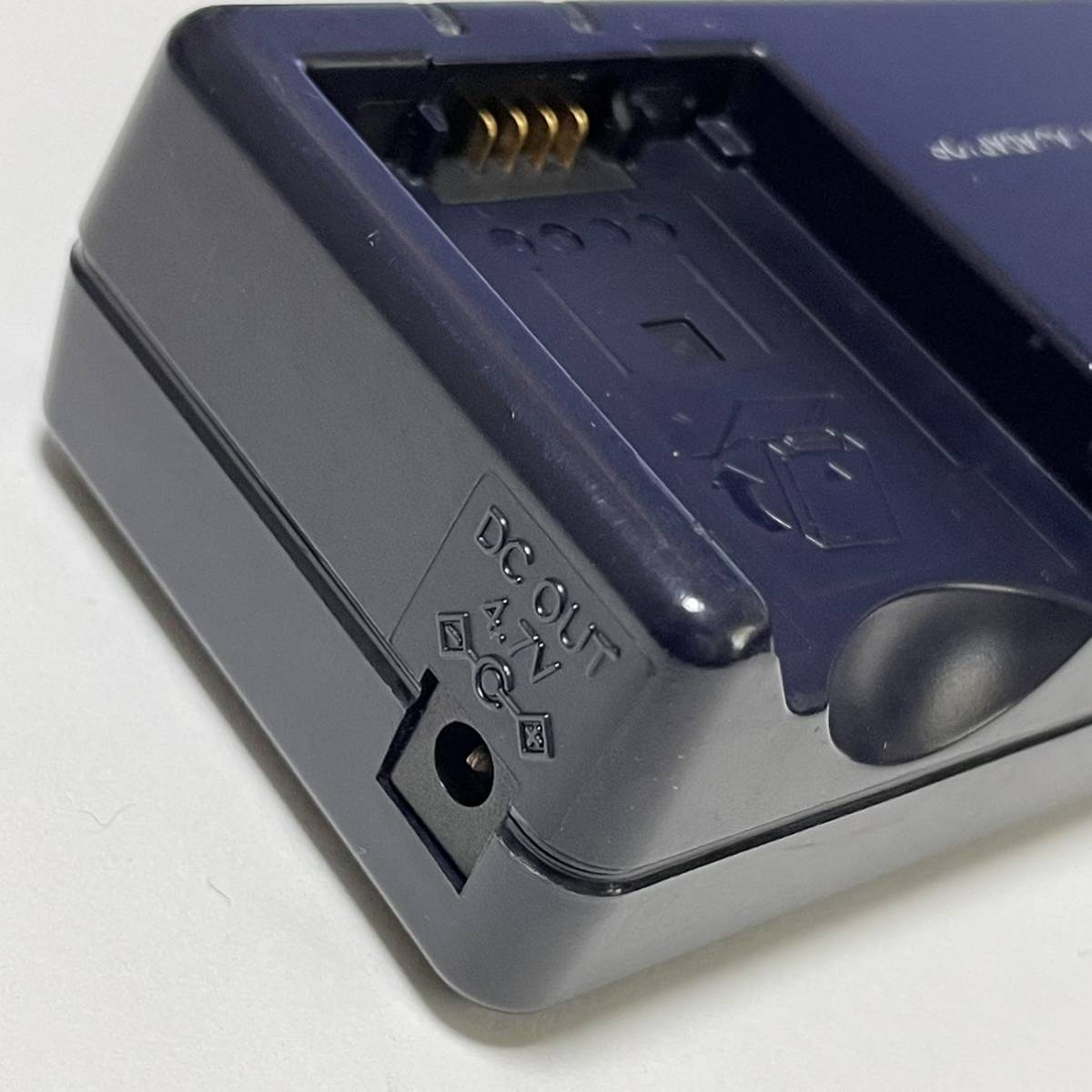 動作確認済み Panasonic 充電器 DE-929D (LUMIX/バッテリー 動作確認済み Panasonic 充電器 DE-929D (LUMIX/バッテリー