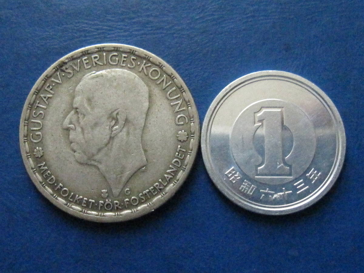 ☆外国コイン【1942年スウェーデン1クローナ銀貨：Silver700、実測値 直径約25ｍｍ/約7ｇ】銀貨 M829☆の画像4