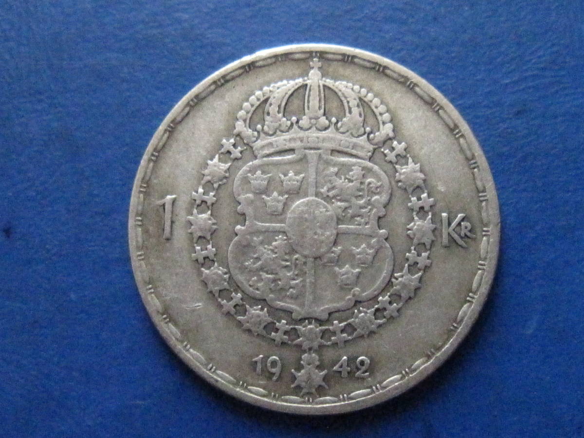 ☆外国コイン【1942年スウェーデン1クローナ銀貨：Silver700、実測値 直径約25ｍｍ/約7ｇ】銀貨 M829☆の画像1