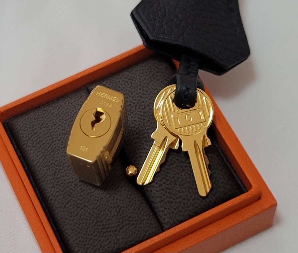 未使用☆エルメス ブラック・黒色 クロシェット カデナ KEY パトロック
