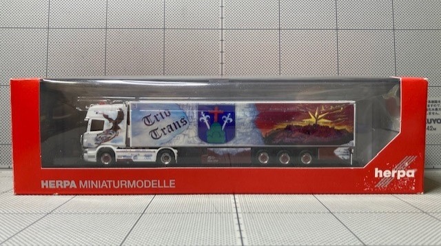 1/87 Herpa Scania R 09 Topline with Refrigerated Semitrailer "Trio-Trans Power Eagle"_画像2