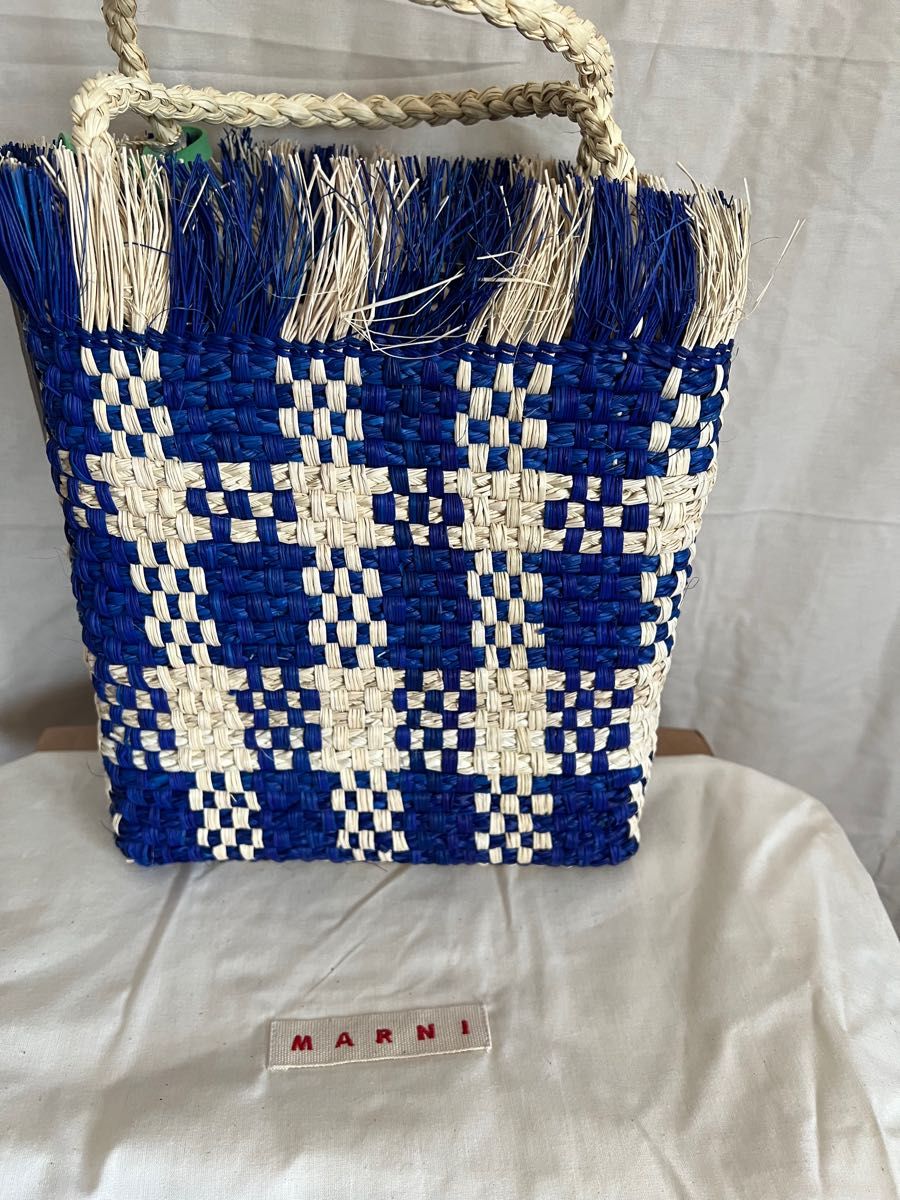 マルニマーケット 最新色 サンセットバッグ | noonanwaste.com