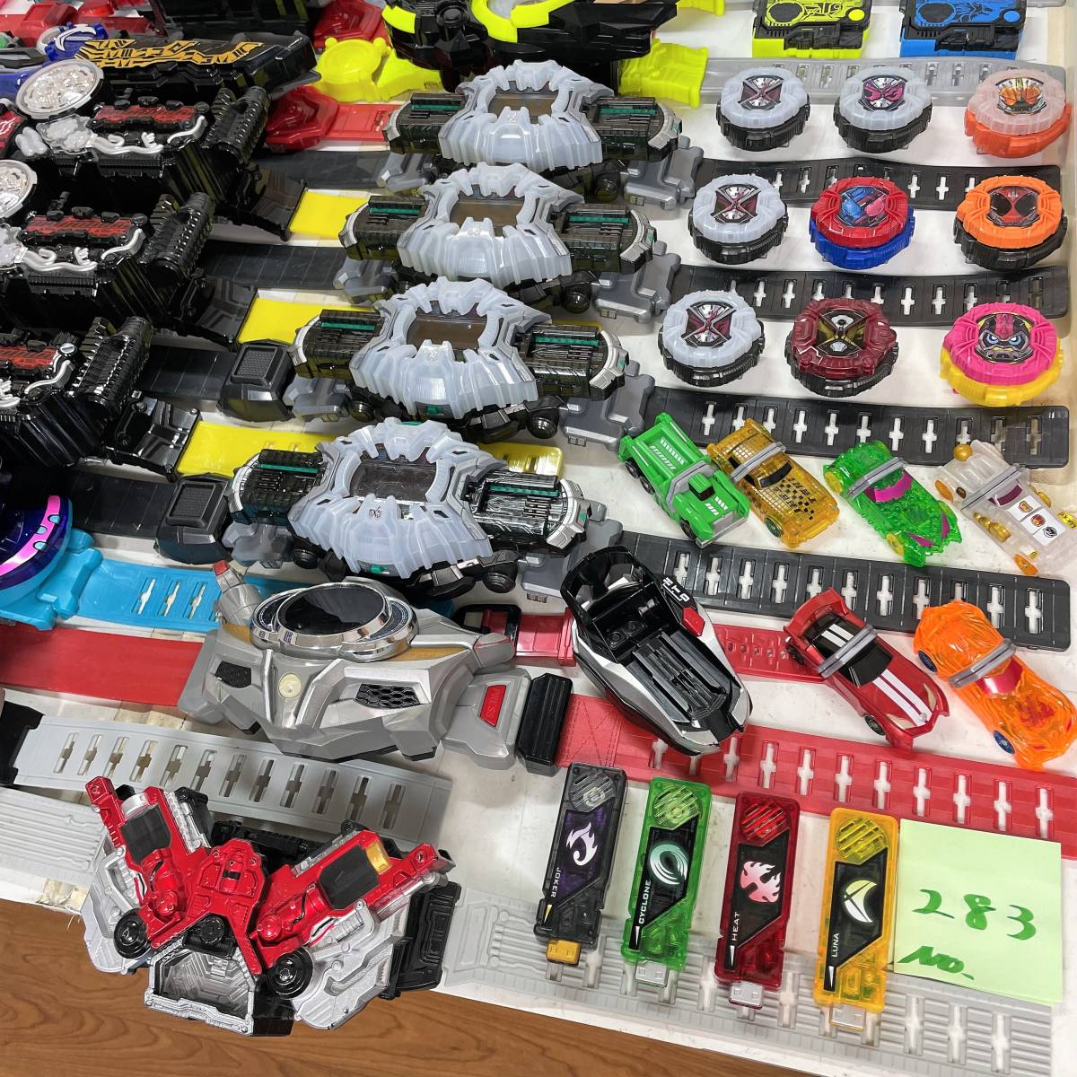 仮面ライダー 変身ベルト DX ドライバー ゼロワン ビルド ジオウ