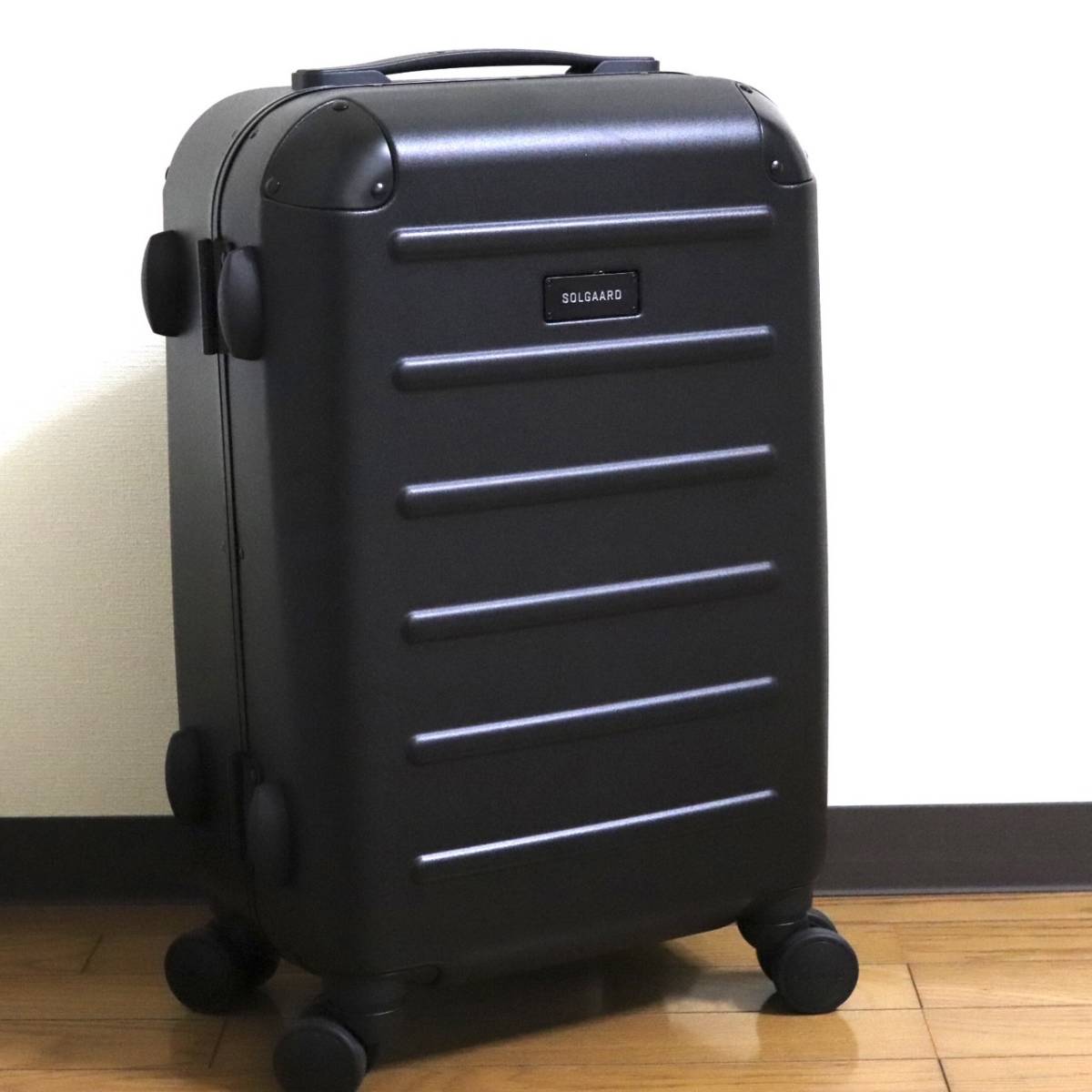 美品 SOLGAARD Carry-on（機内持込39L）時短スーツケース consultecjr