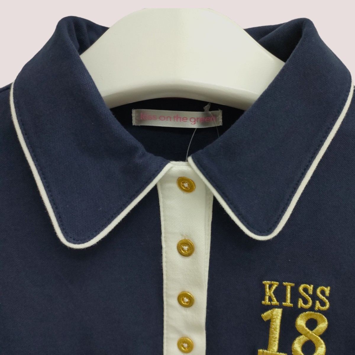 【未使用タグ付き】KISS ON THE GREEN / キスオンザグリーン レディース 半袖ポロシャツ ゴルフウェア ネイビー フリーサイズ I-2195_画像2