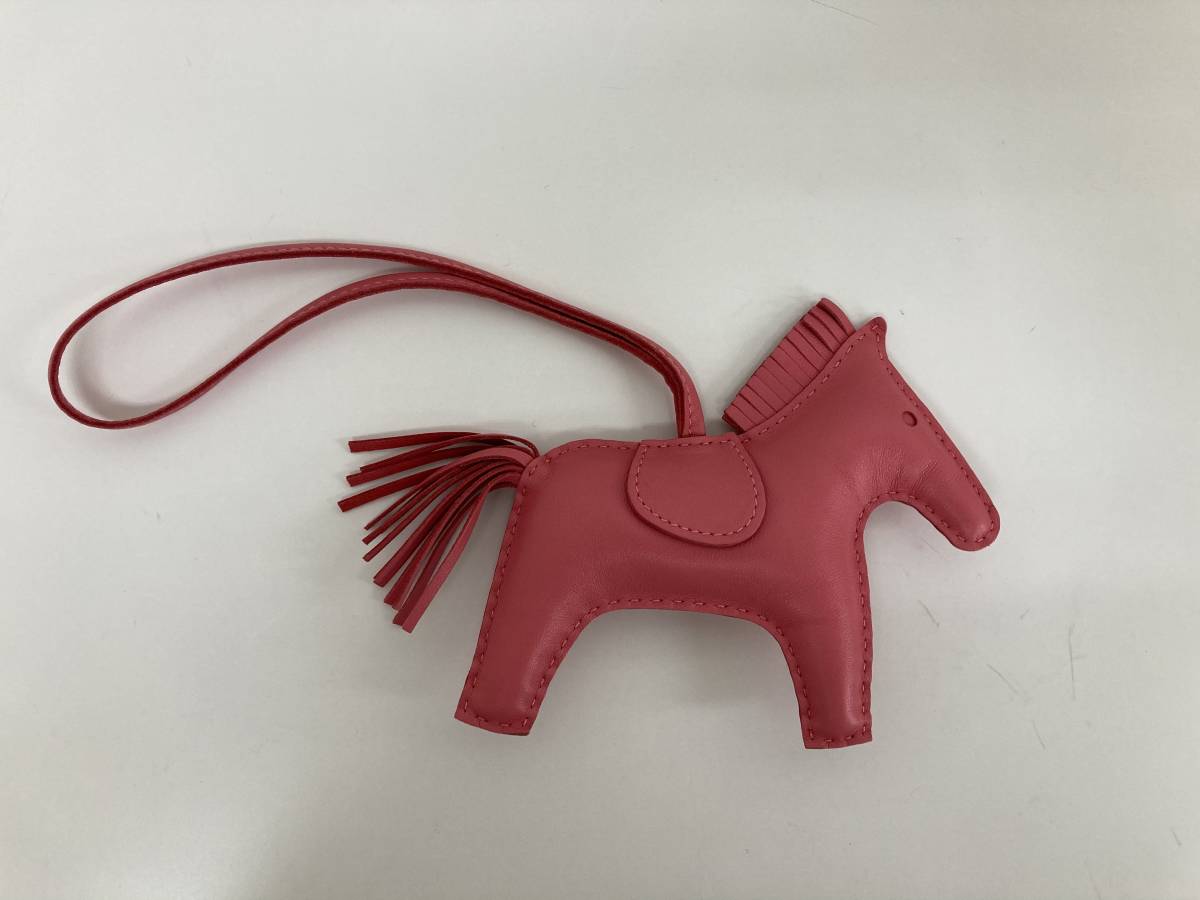 * new goods Herms/ Hermes Rodeo horse charm MM single color rose Azare ( pink ) including carriage *