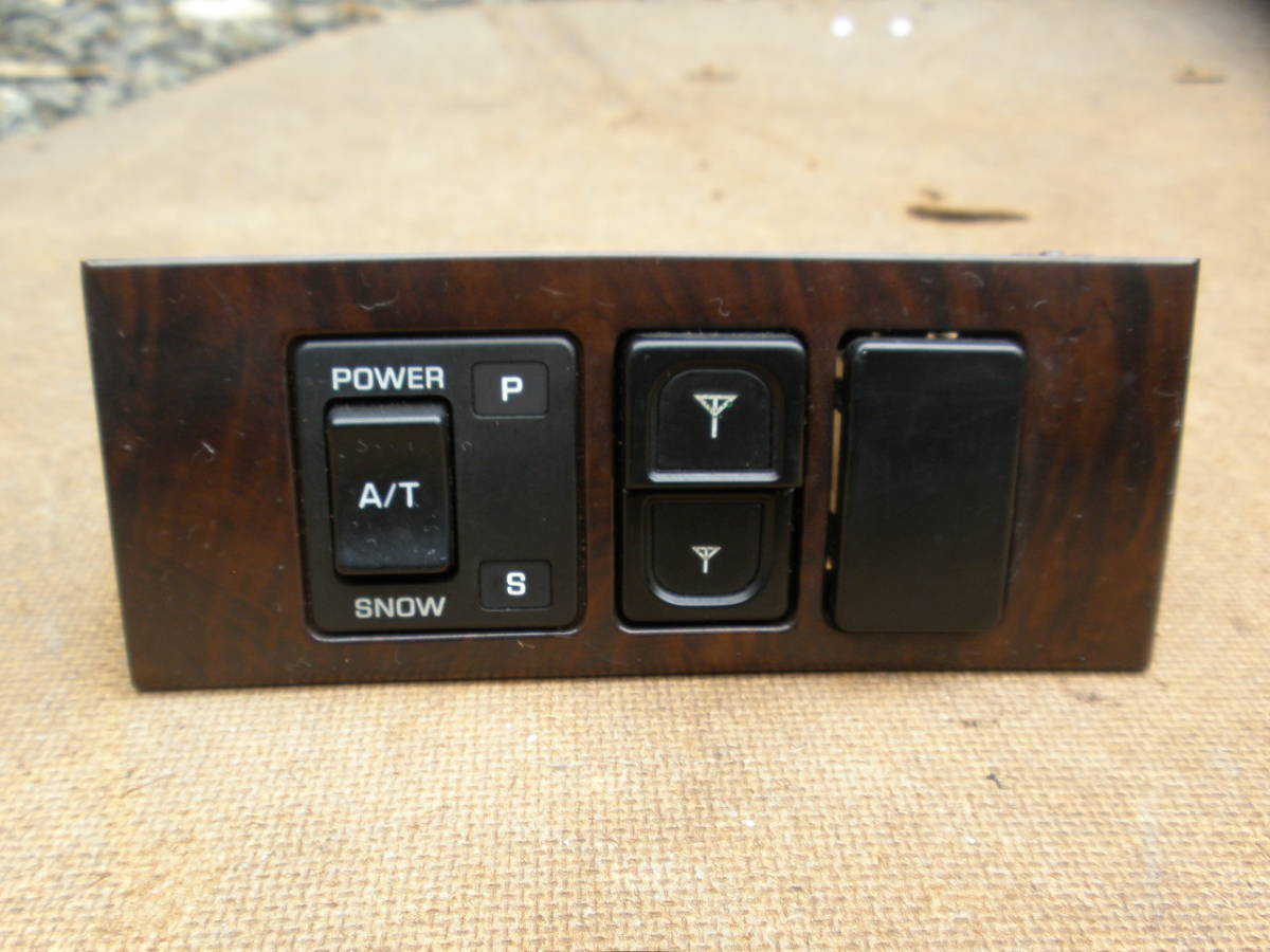  old car Y31 PY31 CY31 Cedric / Gloria AT switch antenna control switch wood panel PAY31 FPAY31 Cima 