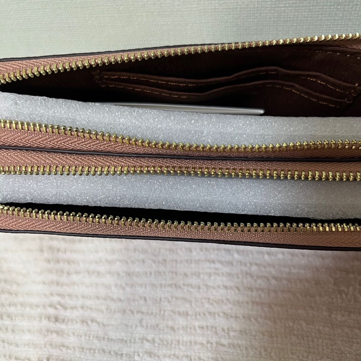 新品正規品 coach コーチ 財布 長財布 ポーチ シグネチャー ブランド
