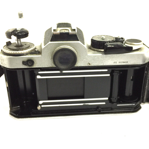 Nikon FE 一眼レフ マニュアルフォーカス フィルムカメラ ボディ 光学機器の画像3