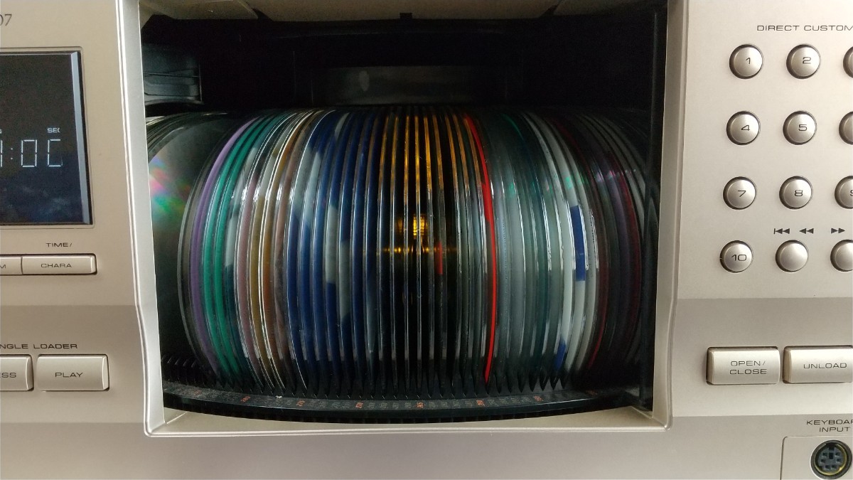 大きい割引 希少 新品 CDチェンジャー - poumonquebec.ca
