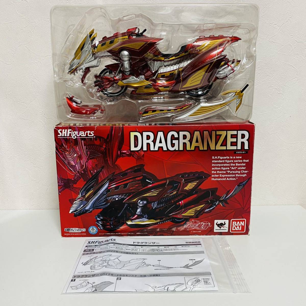 【中古品】BANDAI バンダイ S.H.Figuarts 魂ウェブ商店 仮面ライダー龍騎 DRAGRANZER ドラグランザー フィギュア_画像2