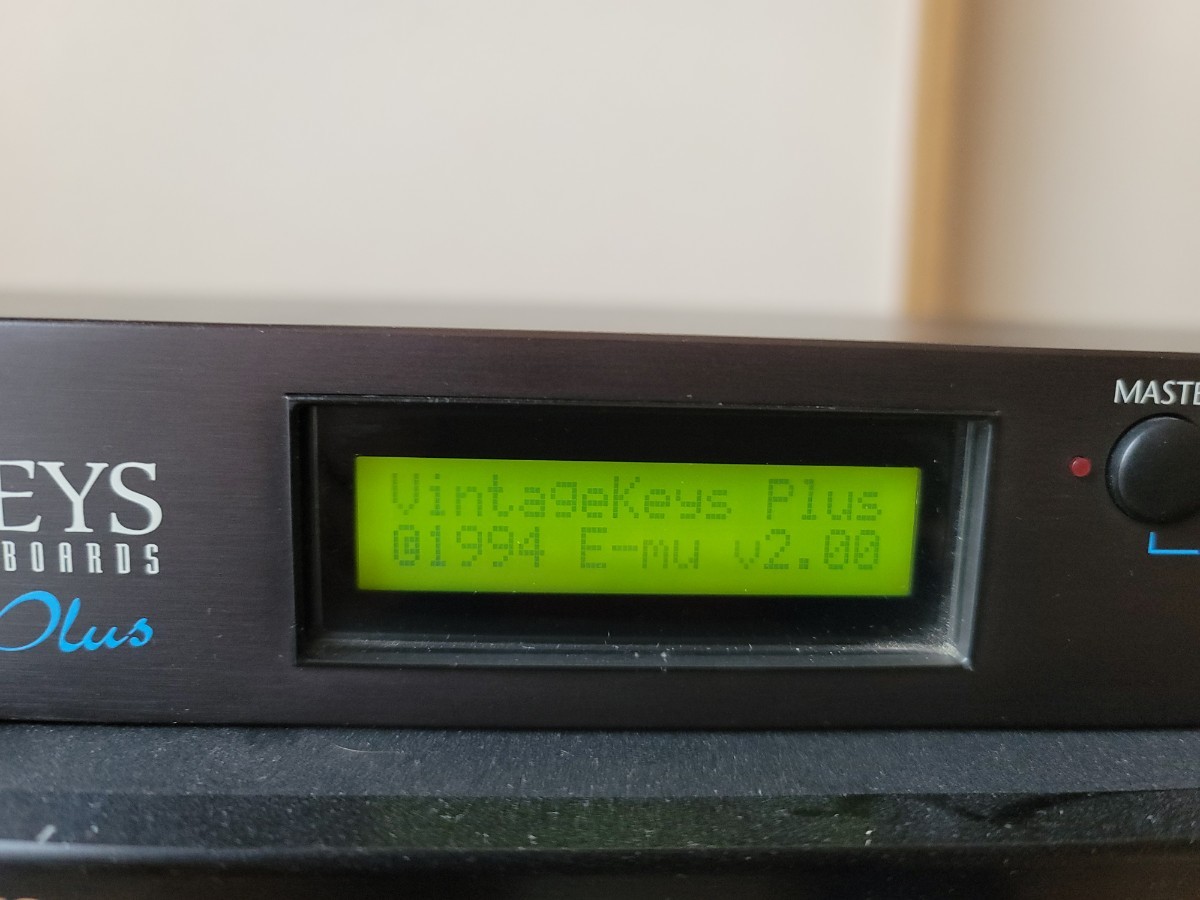 美品 E-MU vintage keys plus 音源モジュール イミュー ヴィンテージシンセキーボード音源 2