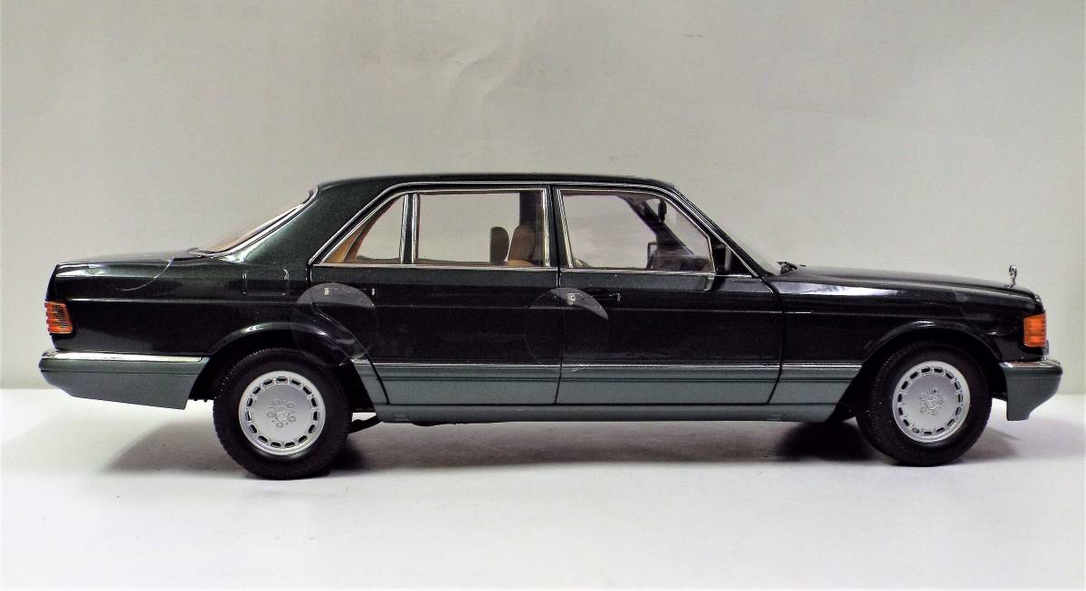 MB special order goods [ Norev ]1/18 Mercedes Benz 560 SEL (W126) 1985~1991 year green metallic lik two-tone die-cast made. minicar parallel imported goods 