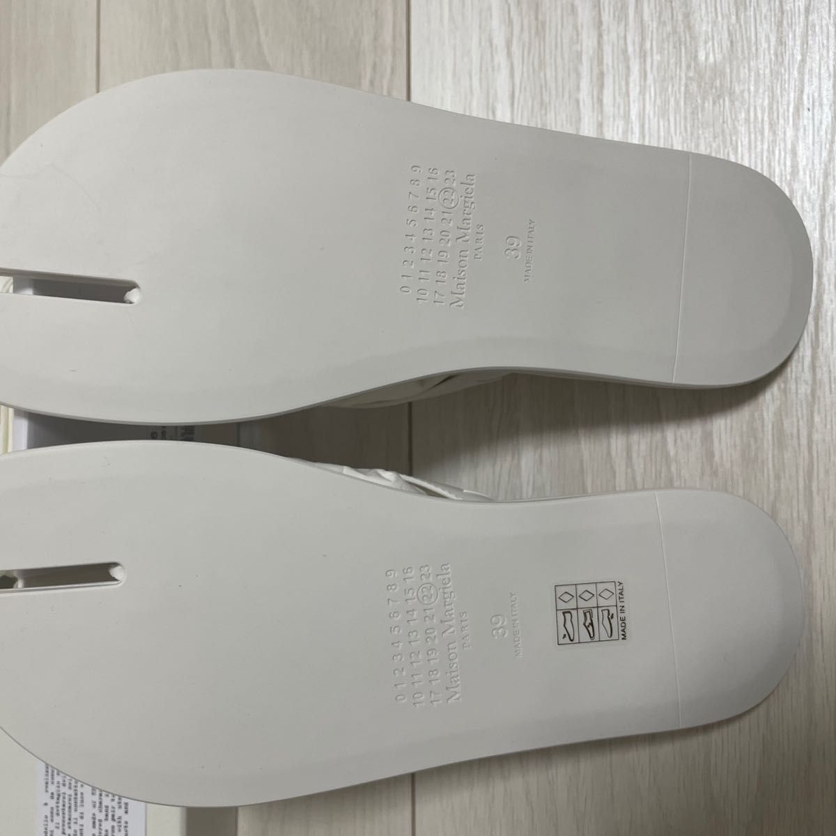 値下げ中】MAISON MARGIELA メゾン マルジェラ Tabi タビ 足袋トング