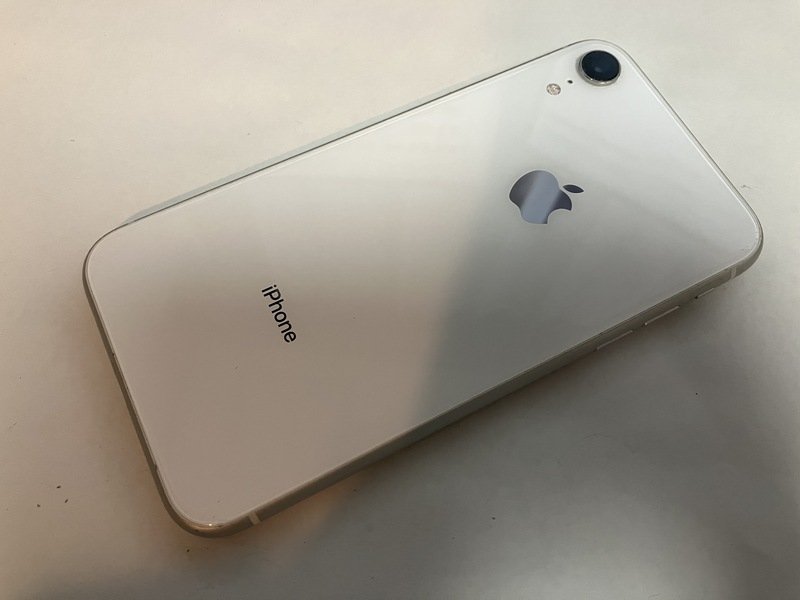 6120円 FD737 SIMフリー iPhoneXR ホワイト 128G ジャンク 6120円 FD737 SIMフリー iPhoneXR ホワイト 128G ジャンク
