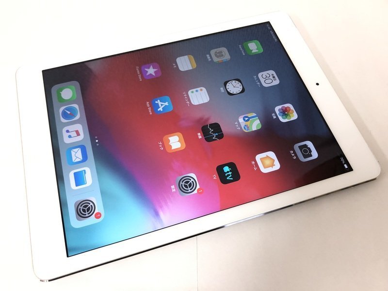 最新最全の 再CK640 SoftBank iPad Air Wi-Fi+Cellular 16GB シルバー