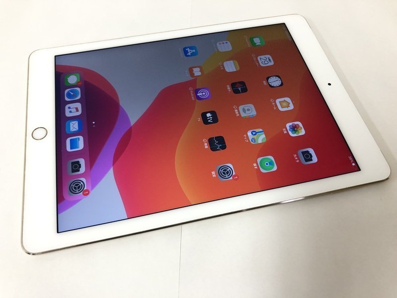 評価が高い 再CK557 au iPad Air 第2世代 Wi-Fi+Cellular 16GB