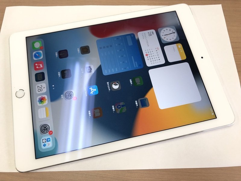 レビュー高評価の商品！ 第2世代 Air iPad au 再CK537 Wi-Fi+Cellular