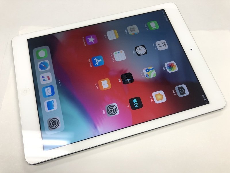 注目の福袋をピックアップ！ iPad 再CL778 Air シルバー 16GB Wi-Fi