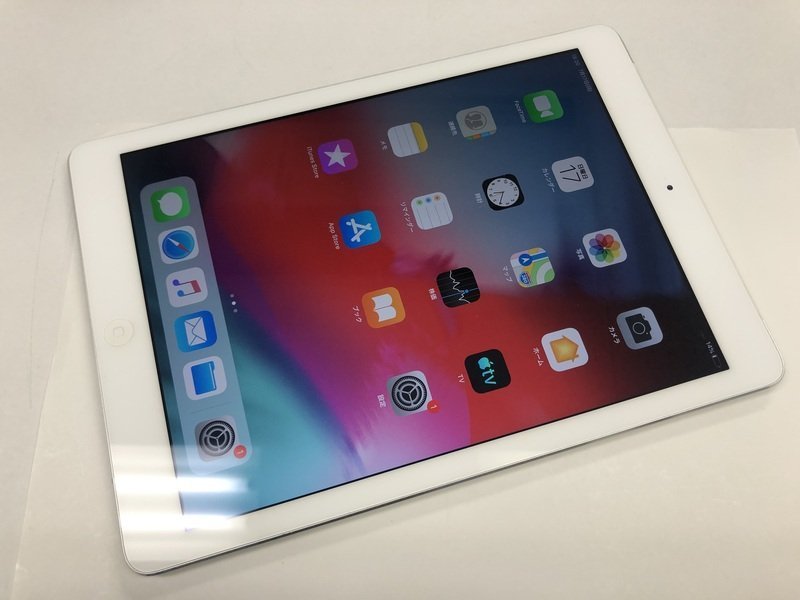 再CL761 SoftBank iPad Air Wi-Fi+Cellular 32GB シルバー 判定○ ジャンク ロックOFF