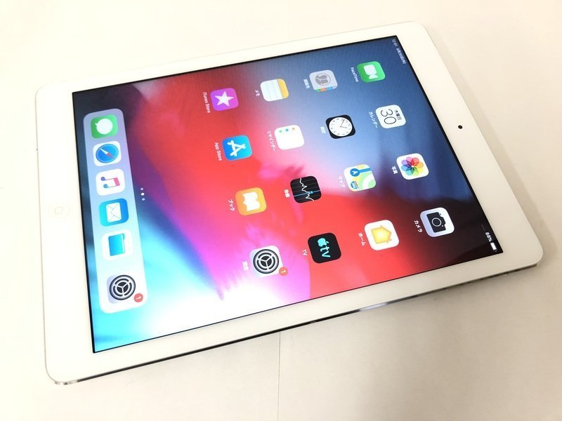 売上実績NO.1 iPad SoftBank 再CK648 Air 判定○ シルバー 16GB Wi-Fi+Cellular iPad本体