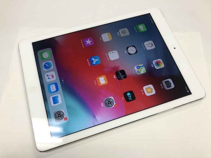 超可爱 再CL744 SoftBank iPad Air Wi-Fi+Cellular 16GB シルバー 判定