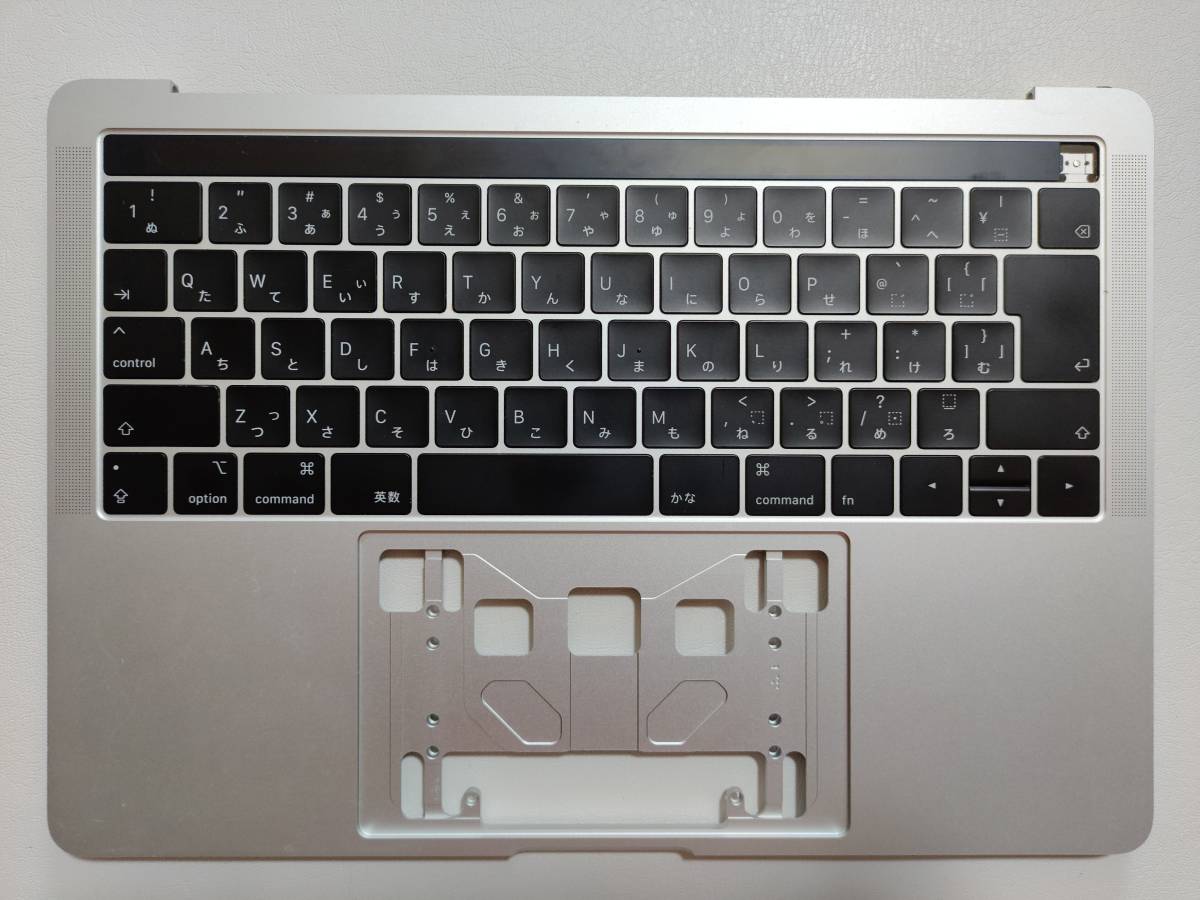 ★美品★Macbook Pro 2019 13インチ Thunderbolt 3ポートx2 A2159用JIS配列キーボード及びパームレスト（シルバー色) ②_画像1