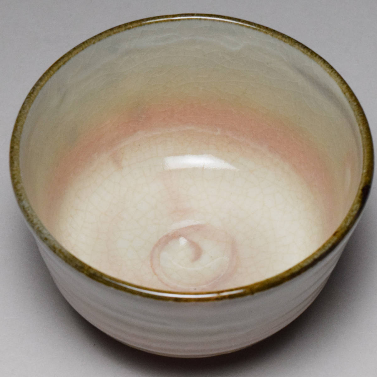 八八八】平安 橋本城岳 乾山写 桃柳文 茶碗 ◇共箱 共布 茶道具 抹茶碗