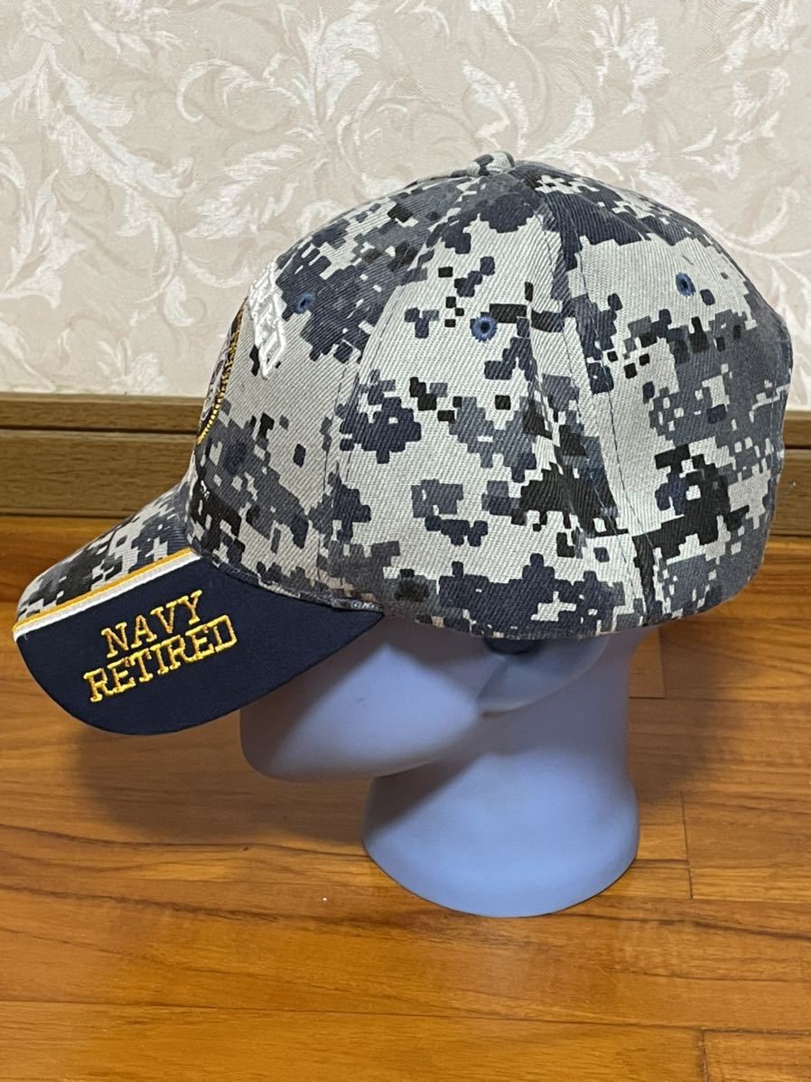 米軍放出品　未使用　ＮＡＶＹ　ＲＥＴＩＲＥＤ　キャップ_画像2