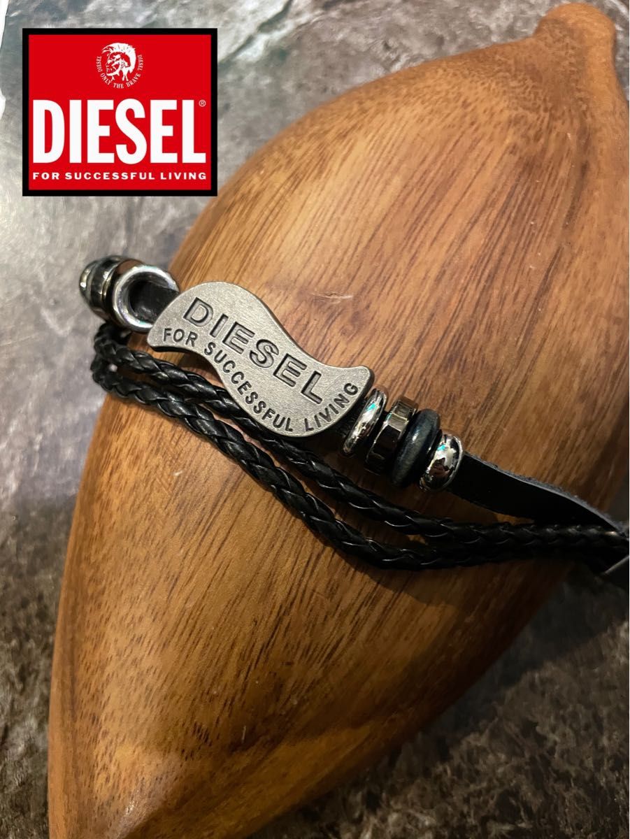 DIESEL レザーブレスレット - ブレスレット