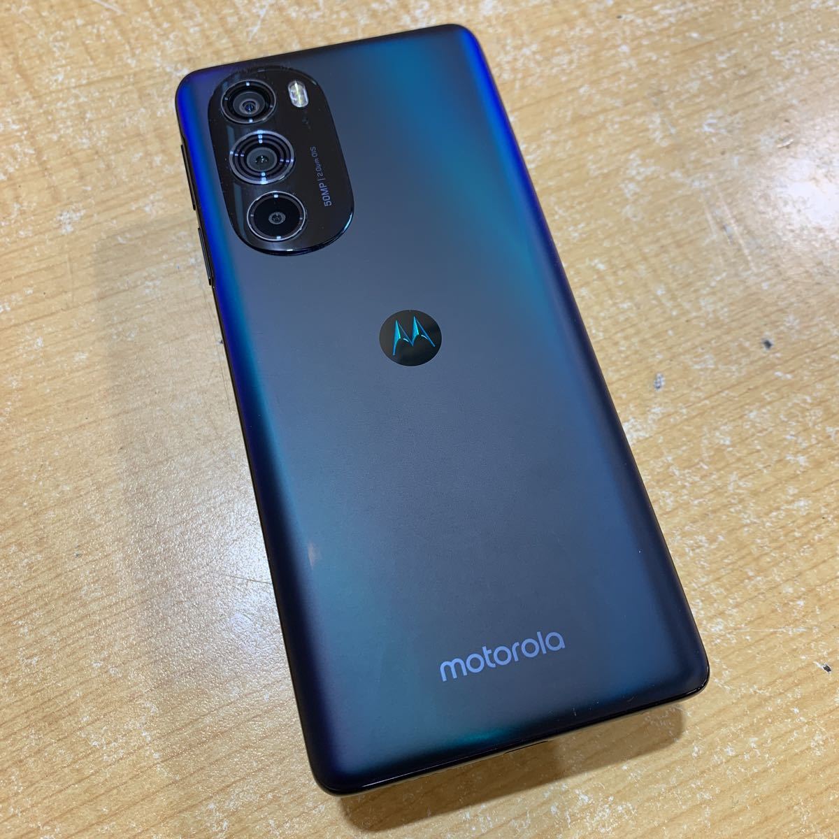 ○ motorola edge 30 Pro XT2201-1 128GB コスモブルー スマホ