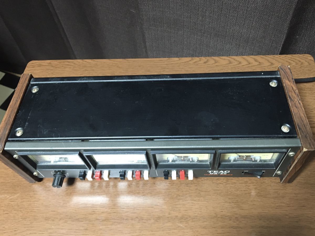 ビンテージ動作品】 TEAC 4連VUメーター MB-20 TASCAM シリーズ ビンテージ動作品】 TEAC 4連VUメーター MB-20 TASCAM シリーズ