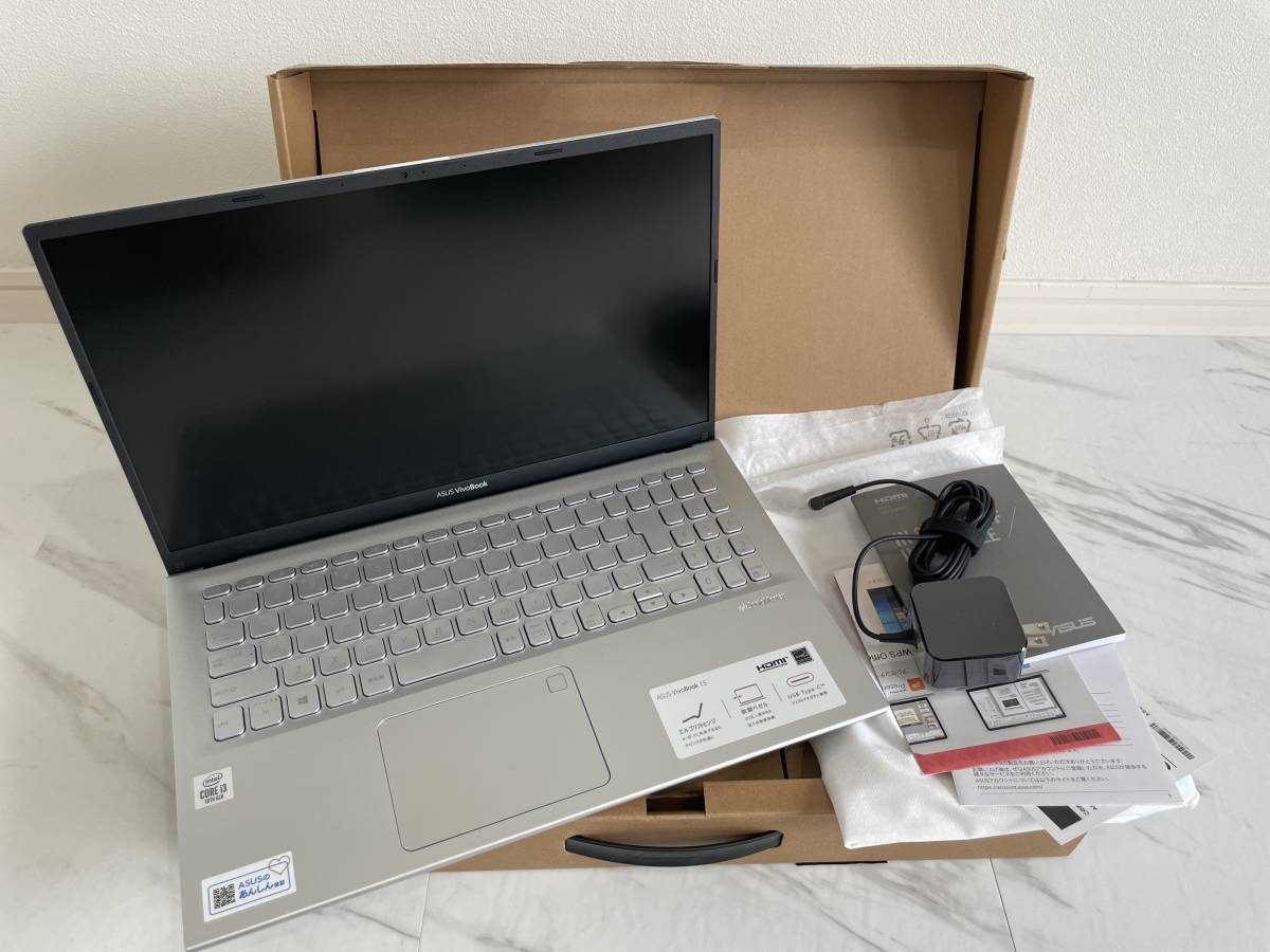 ASUS ノートパソコン VivoBook 15( Core i3-1005G1/ 8GB・SSD 256GB