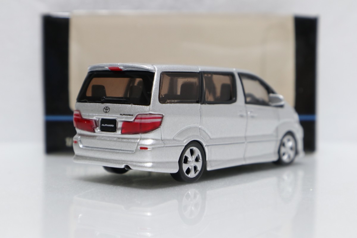 HOTWORKS 1/64 トヨタ アルファード シルバー 銀 ホットワークス Toyota Alphard Silver Hot Works 初代の画像2