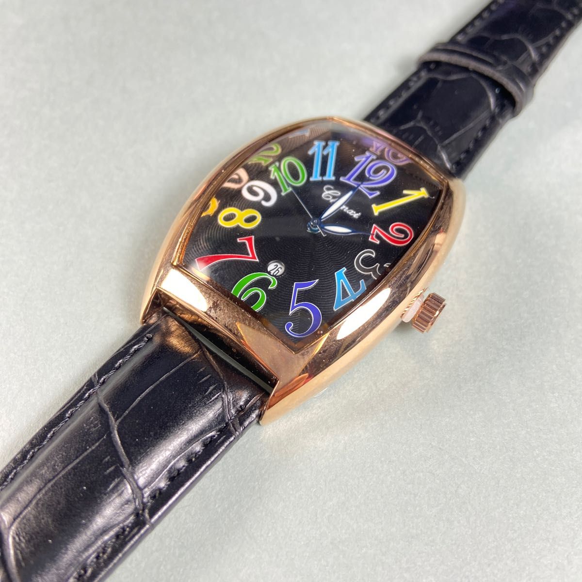 新品 ギフトボックス付き CHENXI メンズ　本革レザーベルトクォーツ腕時計　カラードリーム　