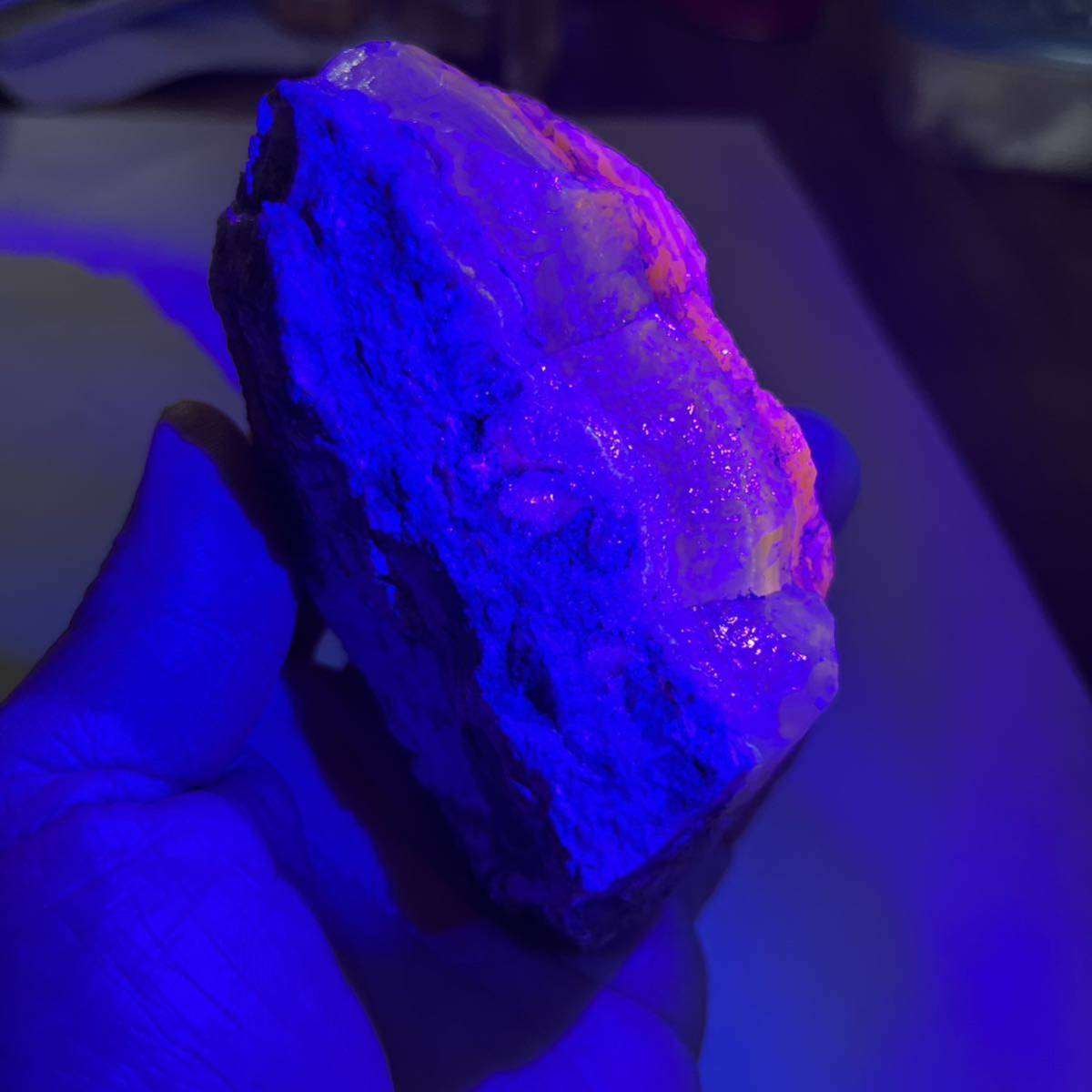北海道産 蛋白石 蛍光オパール オレンジオパール4個セット 合計約132g