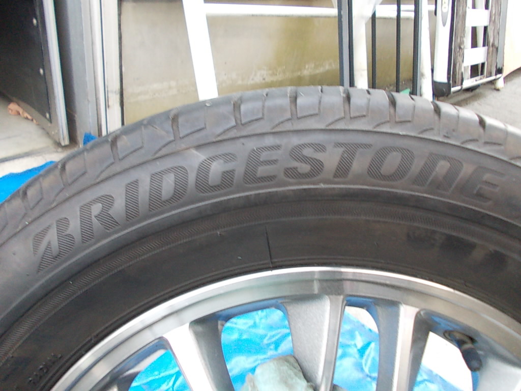 ★中古★RB系 オデッセイ★■215/60R16 95H■タイヤ、純正アルミホイール4本SET_画像6